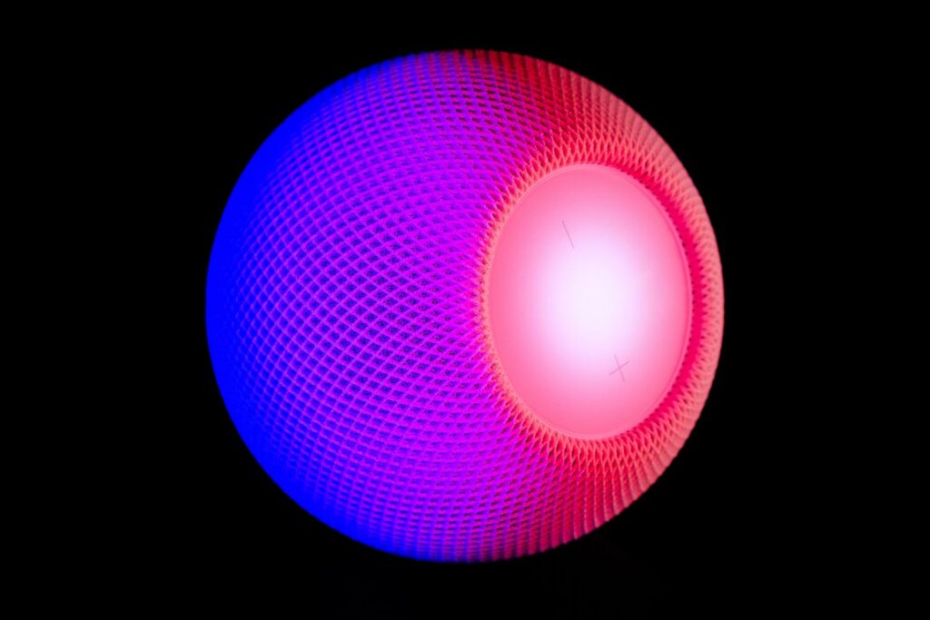 tech speaker